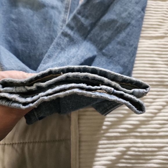 American Eagle Women's Blue Distressed Jeans Size 0 - Picture 8 of 16